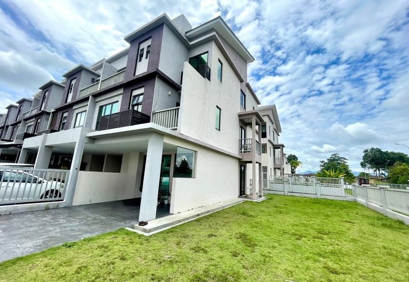 The Strata @ Bandar Puteri Bangi