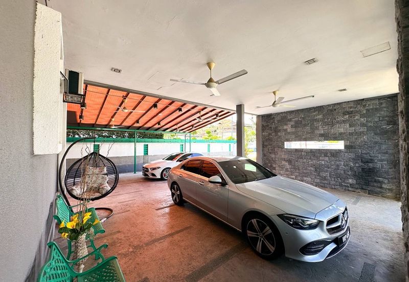 Titian, Bukit Jelutong