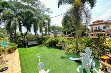 Desa Pinggiran Putra