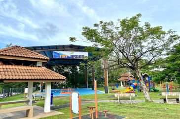 Taman Suria Tropika