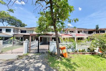 Seksyen 11, Shah Alam