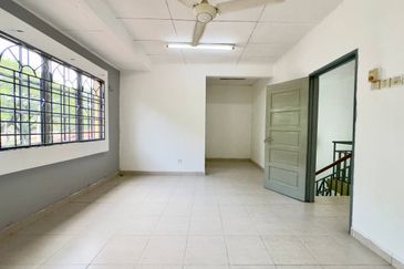 Jalan Suakasih @ Tun Hussein Onn