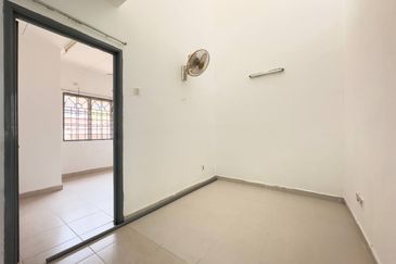 Jalan Suakasih @ Tun Hussein Onn