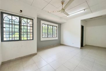 Jalan Suakasih @ Tun Hussein Onn