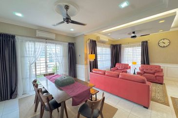 Taman Tasik Semenyih (Lake Residence)