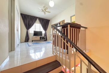 Taman Tasik Semenyih (Lake Residence)