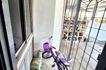 Taman Mawar, Bandar Kinrara Puchong