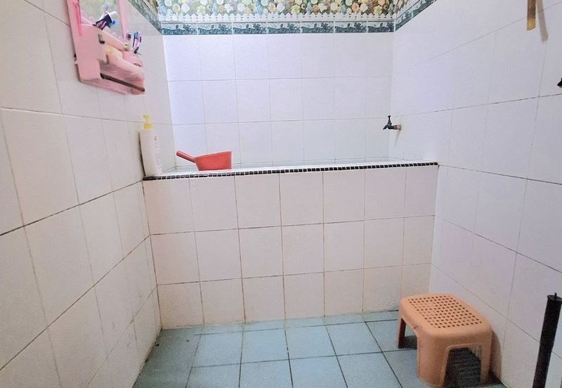 Taman Lembah Keramat AU5