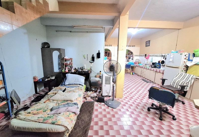 Taman Lembah Keramat AU5