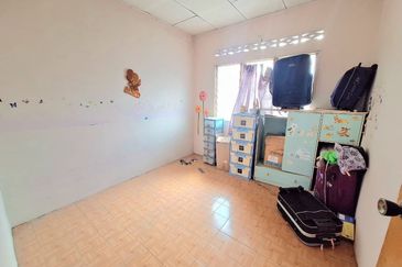 Taman Lembah Keramat AU5