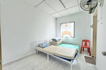 Taman Pinggiran Batu Caves