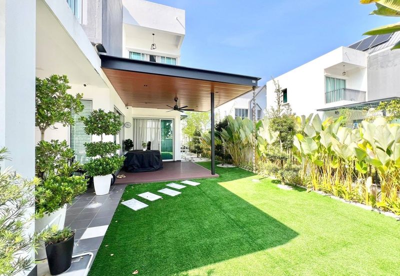 Ebonylane @ Eco Forest