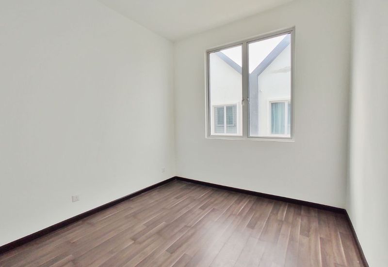 Ebonylane @ Eco Forest