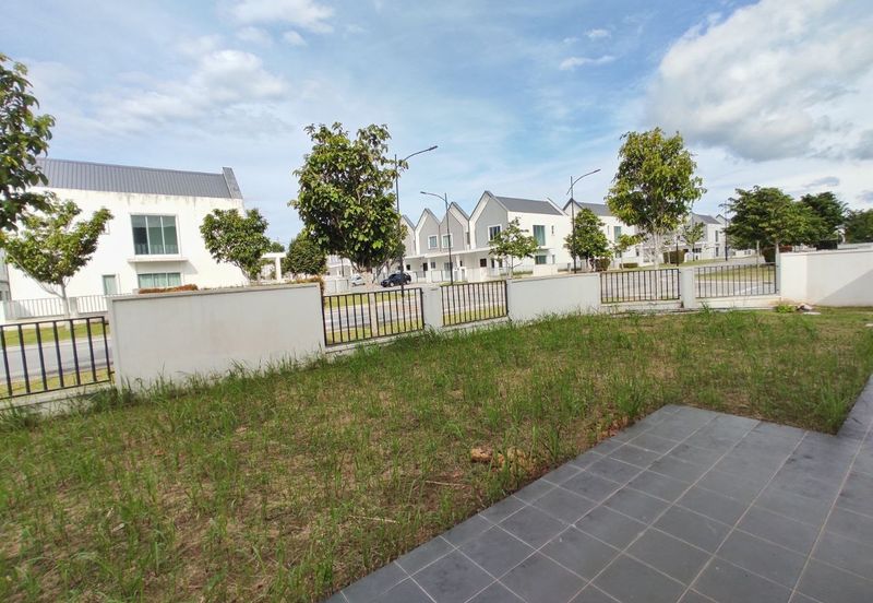 Ebonylane @ Eco Forest