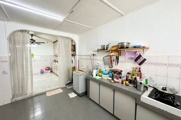 Taman Pinggiran Batu Caves