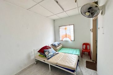 Taman Pinggiran Batu Caves