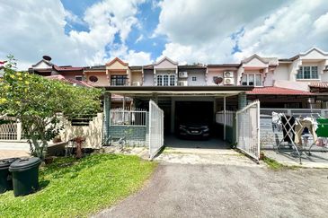 Taman Pinggiran Batu Caves