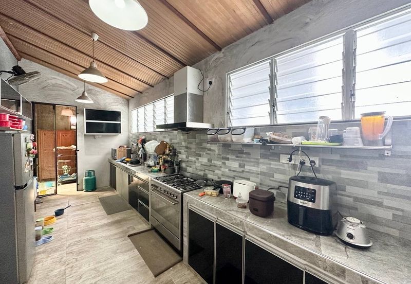 Bangi Lakehill Villas