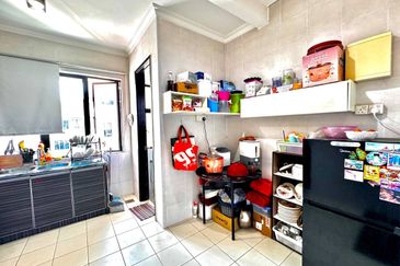 Avenue 2, Lake Valley