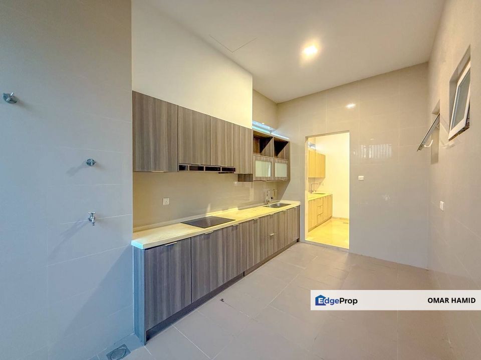 Lakefront Villa, Cyberjaya, Selangor Bungalow House For Sale, Selangor, Cyberjaya