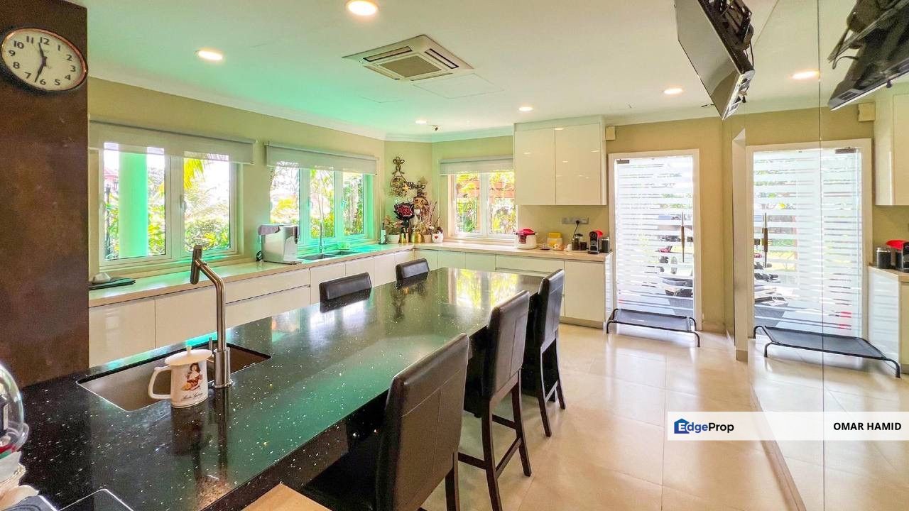 Kelab Golf Sultan Abdul Aziz Shah, Shah Alam, Selangor Bungalow For Sale, Selangor, Shah Alam