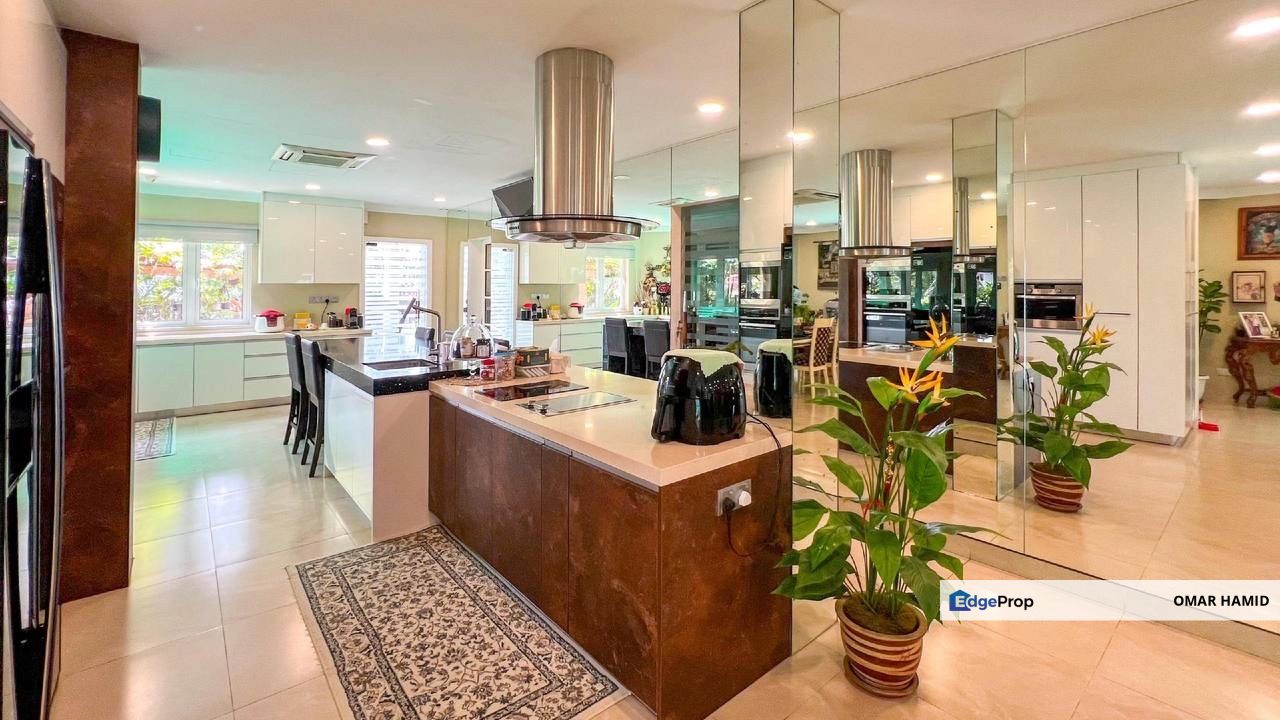 Kelab Golf Sultan Abdul Aziz Shah, Shah Alam, Selangor Bungalow For Sale, Selangor, Shah Alam