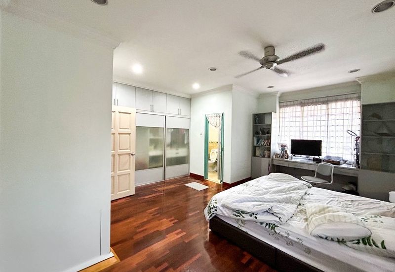 Jalan Suakasih @ Tun Hussein Onn