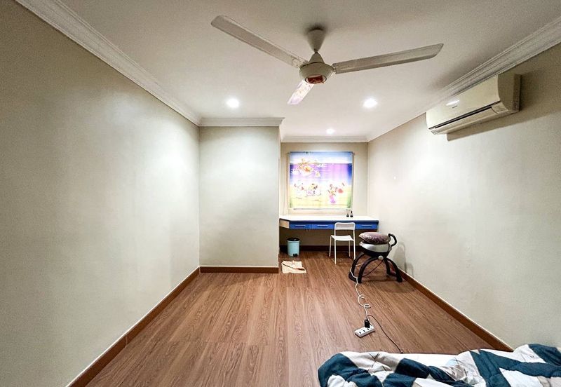 Jalan Suakasih @ Tun Hussein Onn