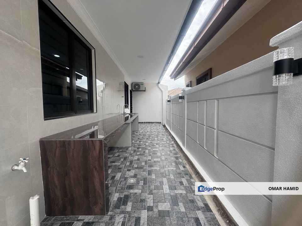 Jalan Suasana, Bandar Tun Hussein Onn, Batu 9th Cheras Semi D House For Sale, Selangor, Batu 9th Cheras