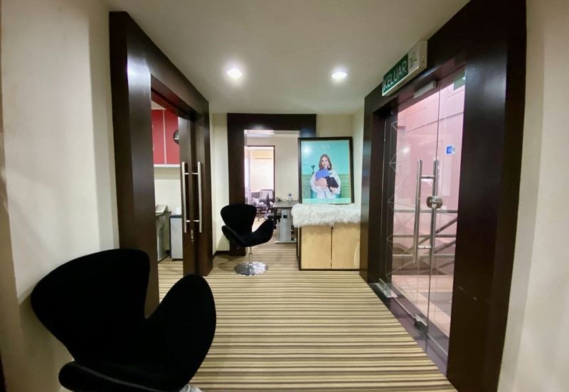 Dataran De Palma, Ampang, Selangor Office Suite For Sale