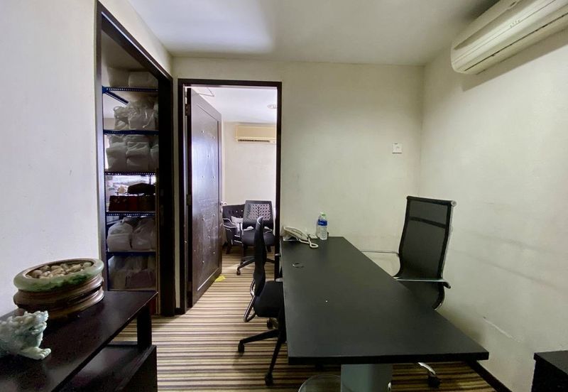 Dataran De Palma, Ampang, Selangor Office Suite For Sale