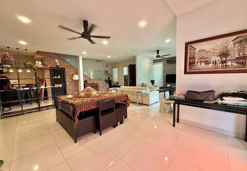 Bangi Lakehill Villas