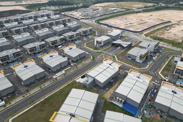 Nilai Impian, Nilai, Negeri Sembilan Factory Warehouse For Sale