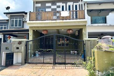 Taman Saujana Puchong