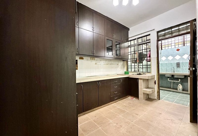 Taman Saujana Puchong