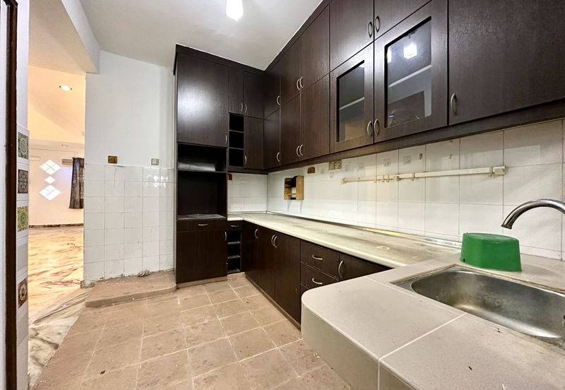 Taman Saujana Puchong