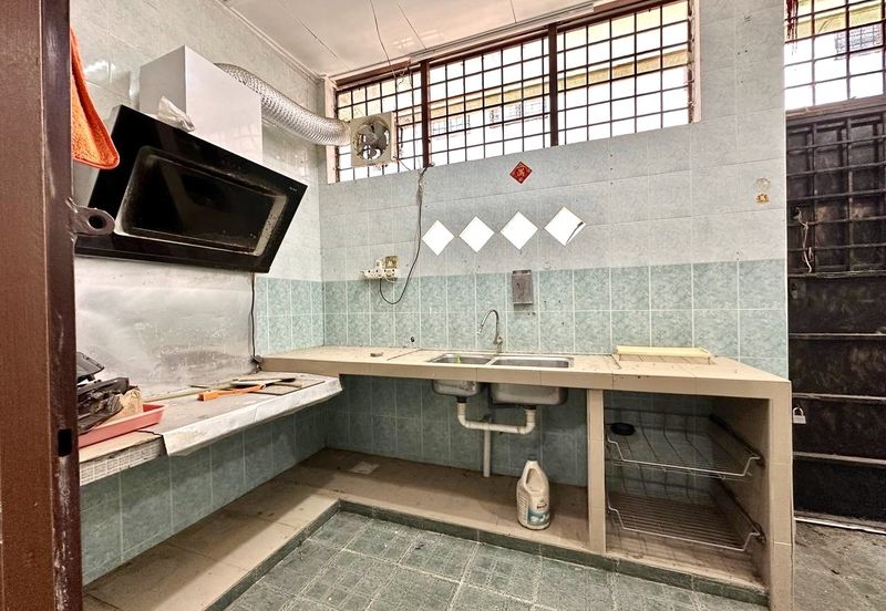 Taman Saujana Puchong