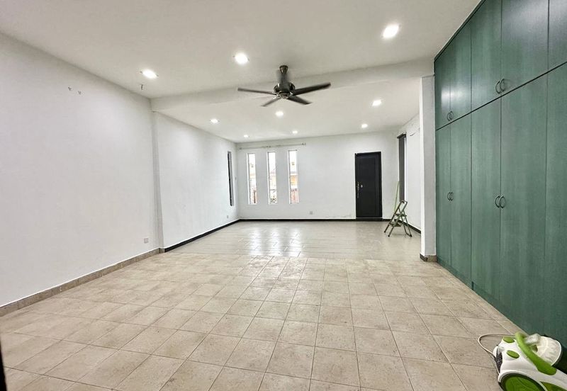 Taman Saujana Puchong