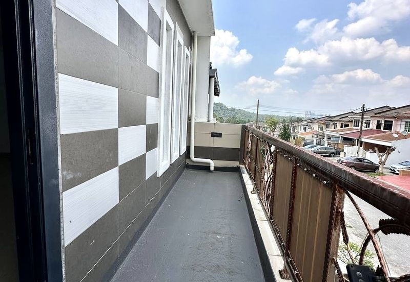 Taman Saujana Puchong