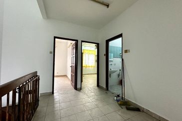 Taman Saujana Puchong