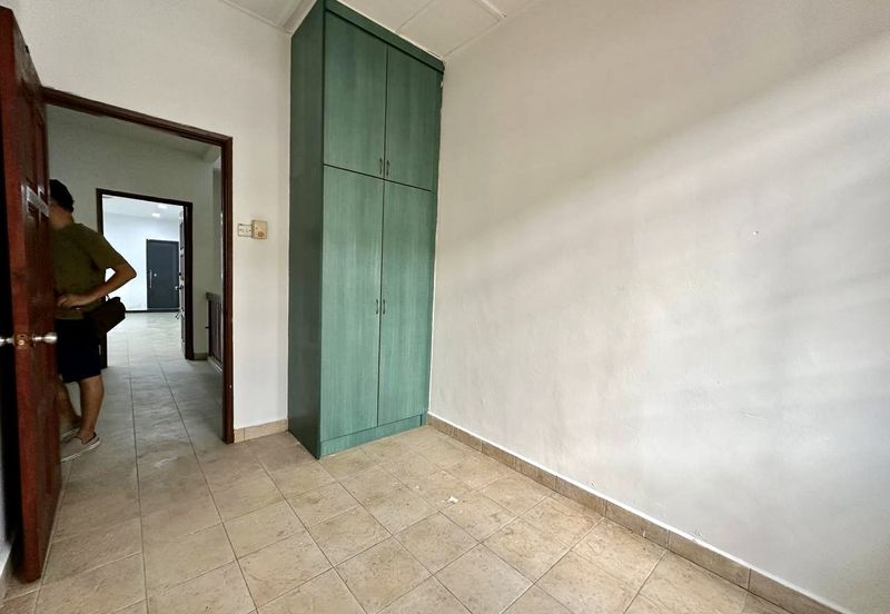 Taman Saujana Puchong