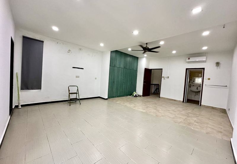 Taman Saujana Puchong