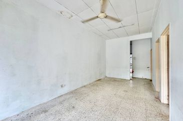 Seksyen 2 Bandar Bukit Mahkota, Bangi, Selangor Terrace House For Sale