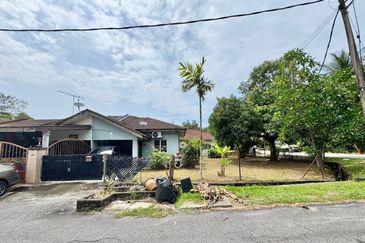 Seksyen 2 Bandar Bukit Mahkota, Bangi, Selangor Terrace House For Sale