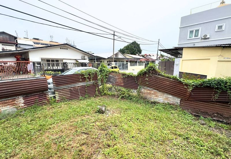 Seri Kembangan, Selangor Bungalow House For Sale