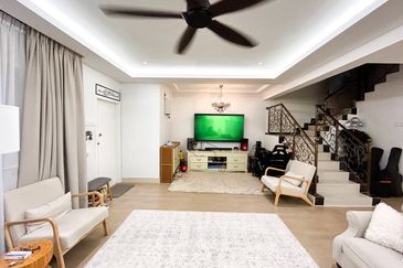 Suadamai, Bandar Tun Hussein Onn