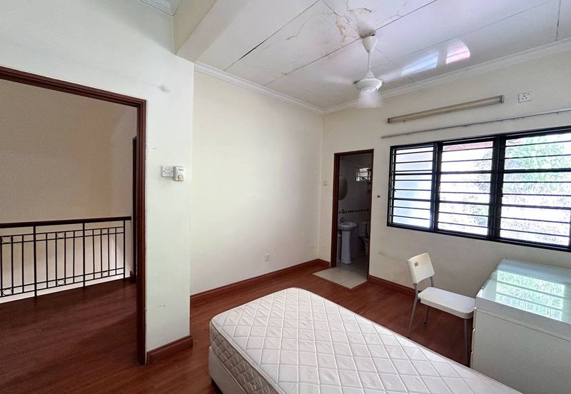 Primaya Bandar Tun Hussein Onn