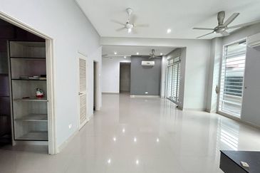 Avenue 6, Bandar Tun Hussein Onn