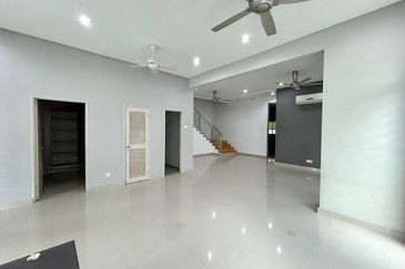 Avenue 6, Bandar Tun Hussein Onn