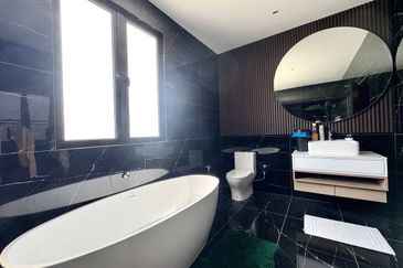 Dillenia, Bukit Bandaraya, Shah Alam Bungalow House For Sale